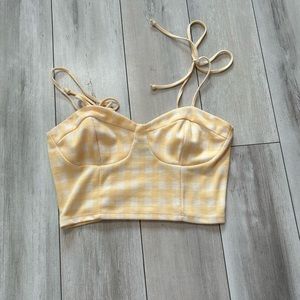 Checkered yellow top, medium